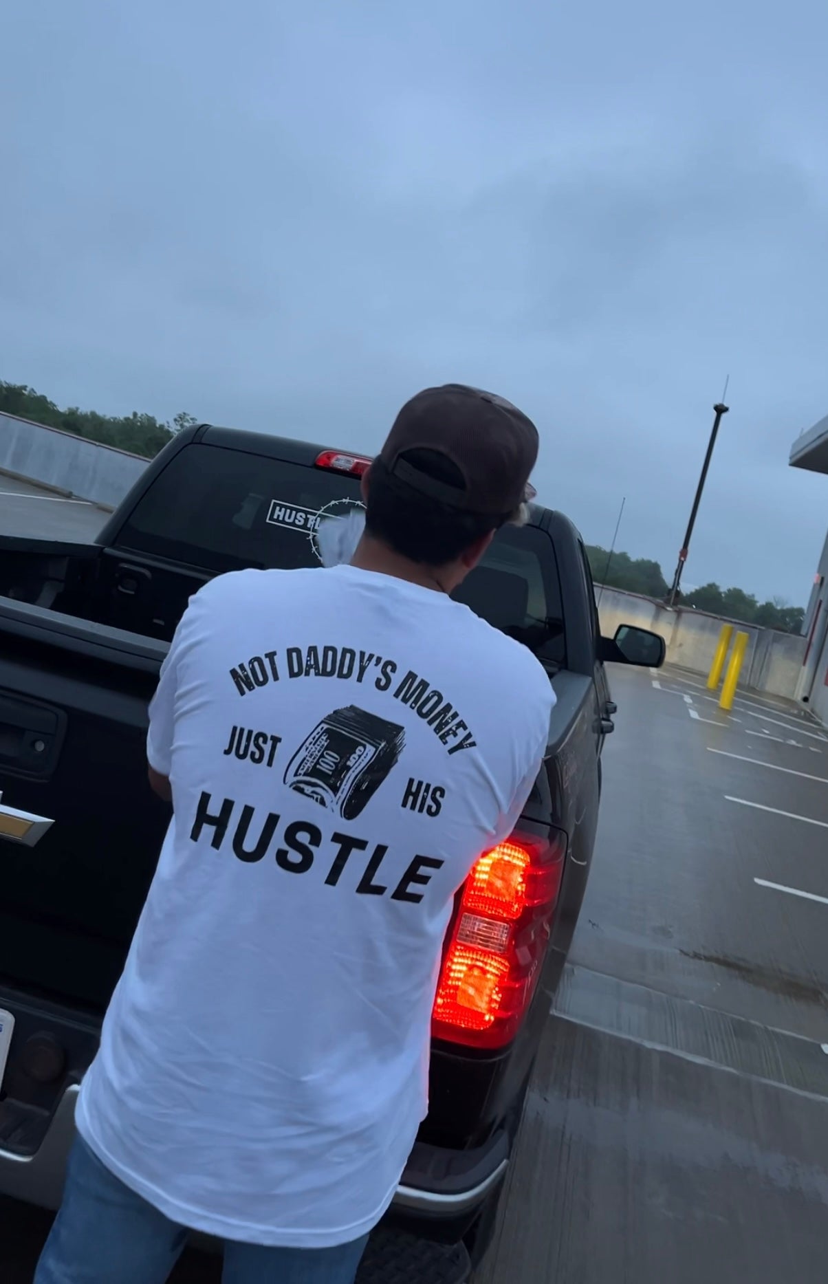 Not daddy’s money white tee